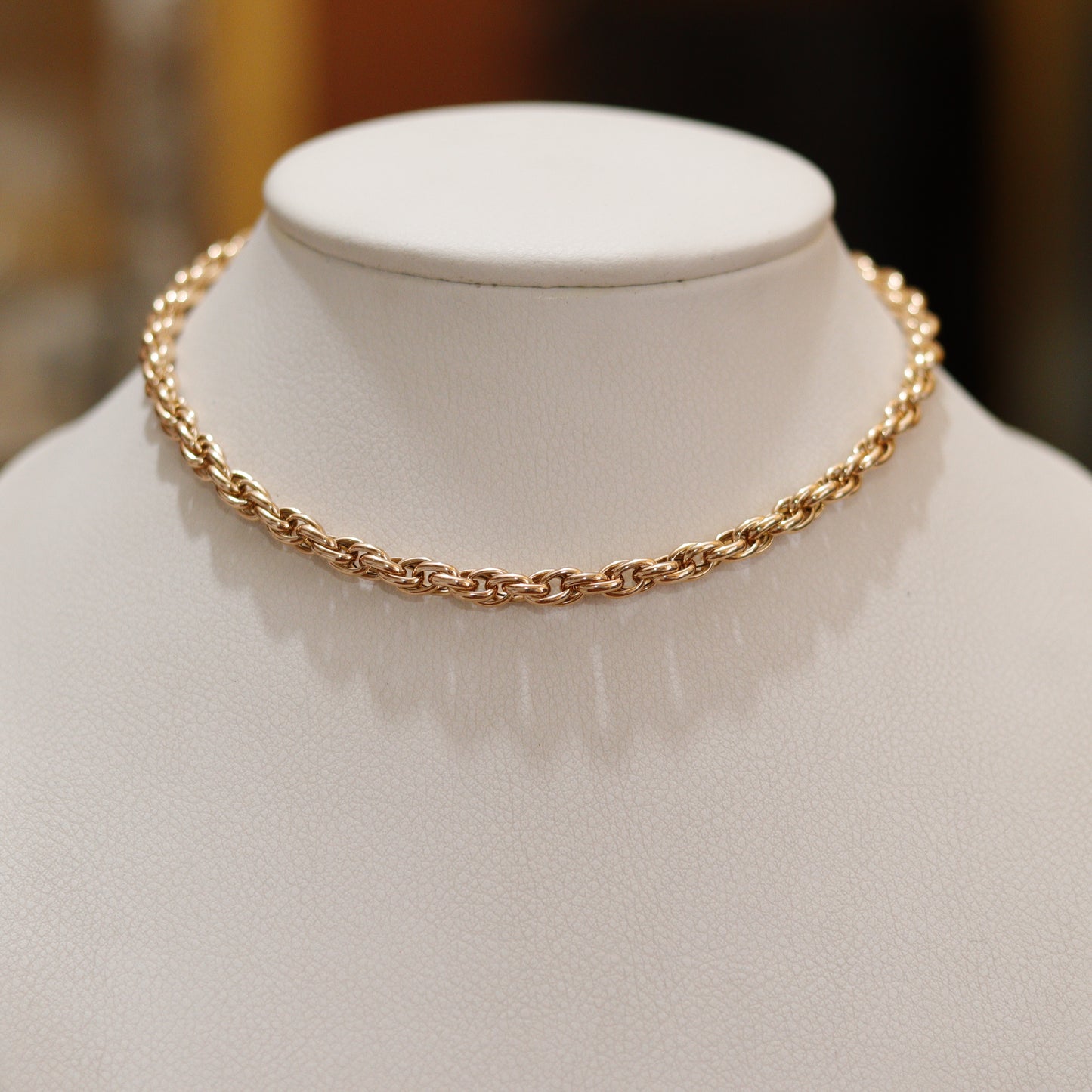 COLLAR ENTRELAZADO